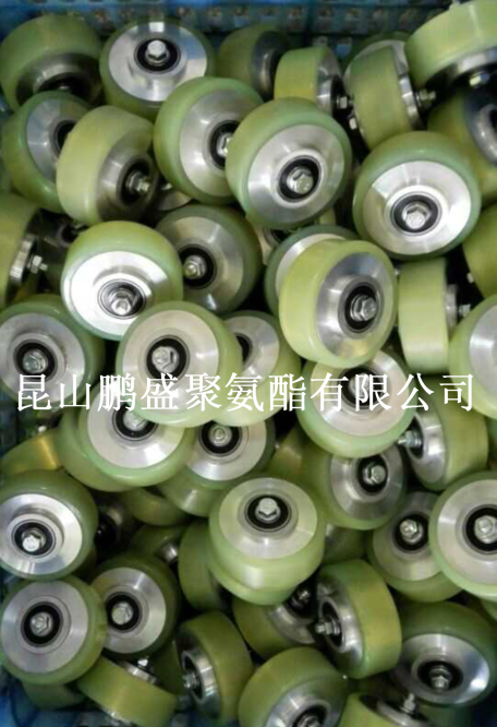 膠輪